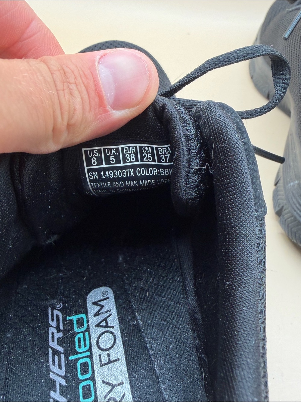 Skechers Women’s Size 8 Black Lace-Up Athletic Sneakers - Picture 6 of 7
